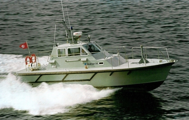 Patrol boat Rodman 38